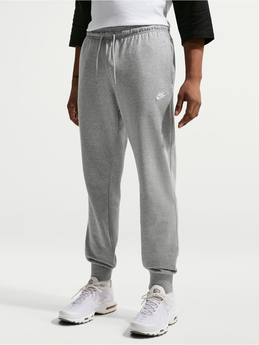 Nike Men’s Club Knit Joggers. Size: S.